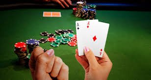 Tampilan antarmuka Three Card Poker di aplikasi jituslot mobile